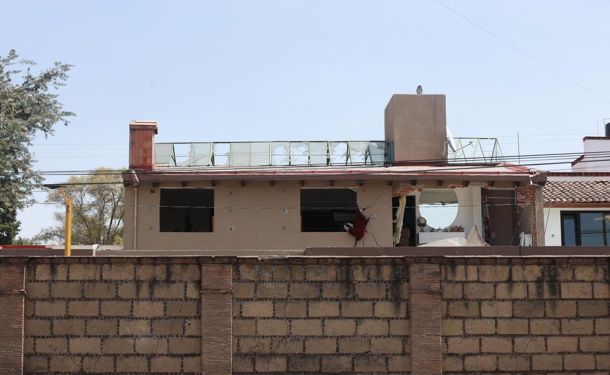 Tras la explosión, vecinos alertaron a los cuerpos de emergencia de Metepec. Foto: Alejandro Vargas / El Universal Edomex