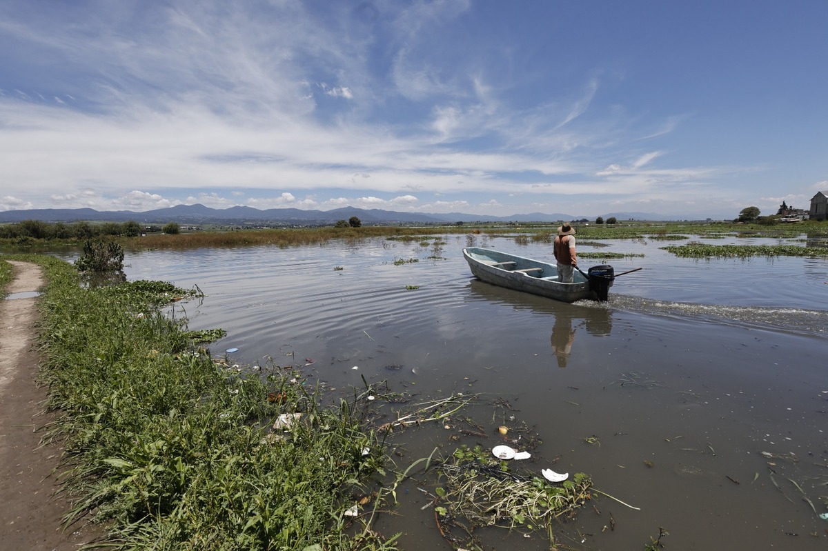 Contaminación ahoga a las presas del Edomex