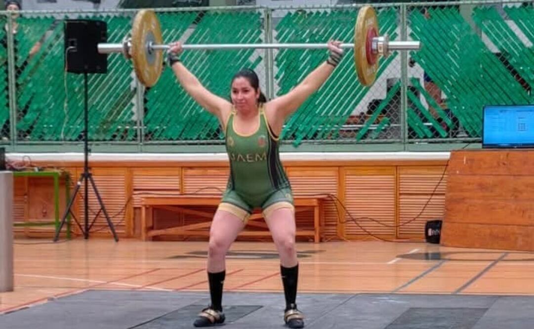 Los atletas de la UAEMéx se preapran para el Campeonato Nacional de Halterofilia. Foto: Especial