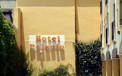 Hallan cuerpo de una joven en hotel de Toluca; Fiscalía investiga