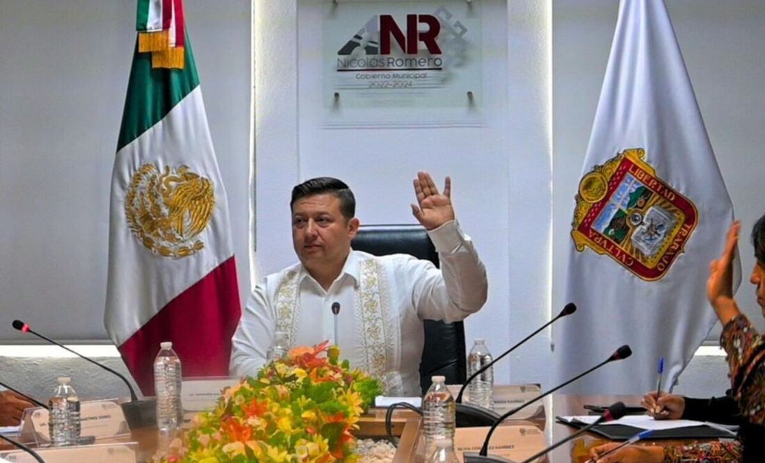 Armando Navarrete López, presidente municipal de Nicolás Romero, regresa al cargo después de una breve ausencia