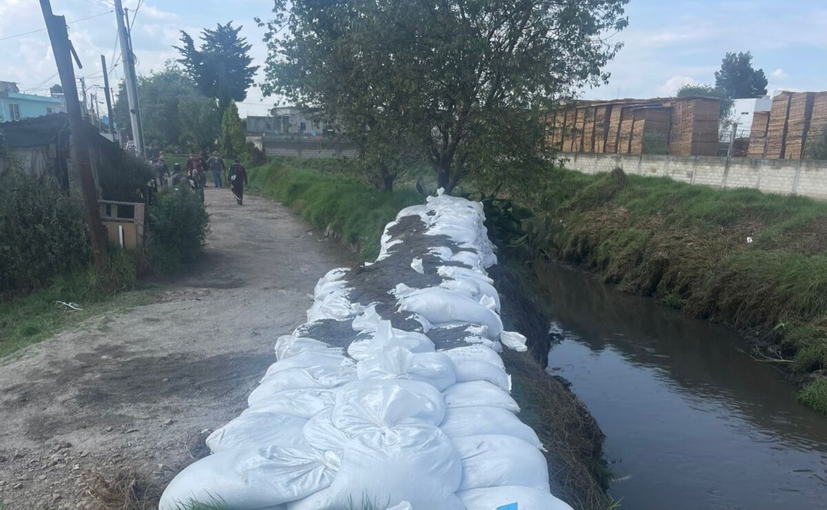 Cuando se desborda las aguas negras entran a las viviendas / Foto Especial