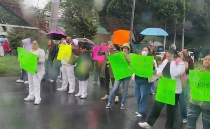 Trabajadores del IMSS bloquean avenida Gustavo Baz en Tlalnepantla