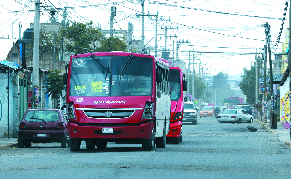 Transportistas buscan elevar de los 12 pesos vigentes a montos que van de 14 hasta 16 pesos/ Foto Alejandro Vargas