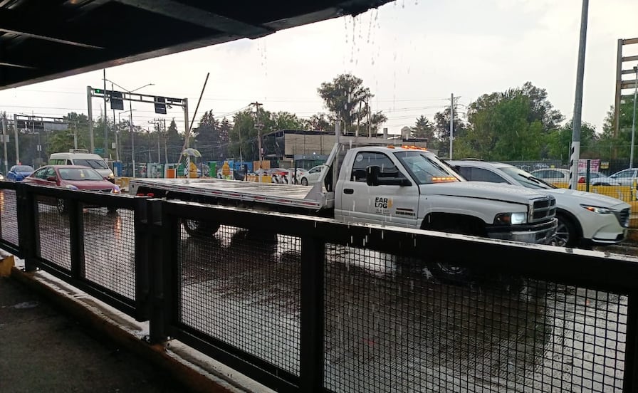 ¡Toma precauciones! Lluvia afecta Naucalpan, Tlalnepantla y Atizapán

