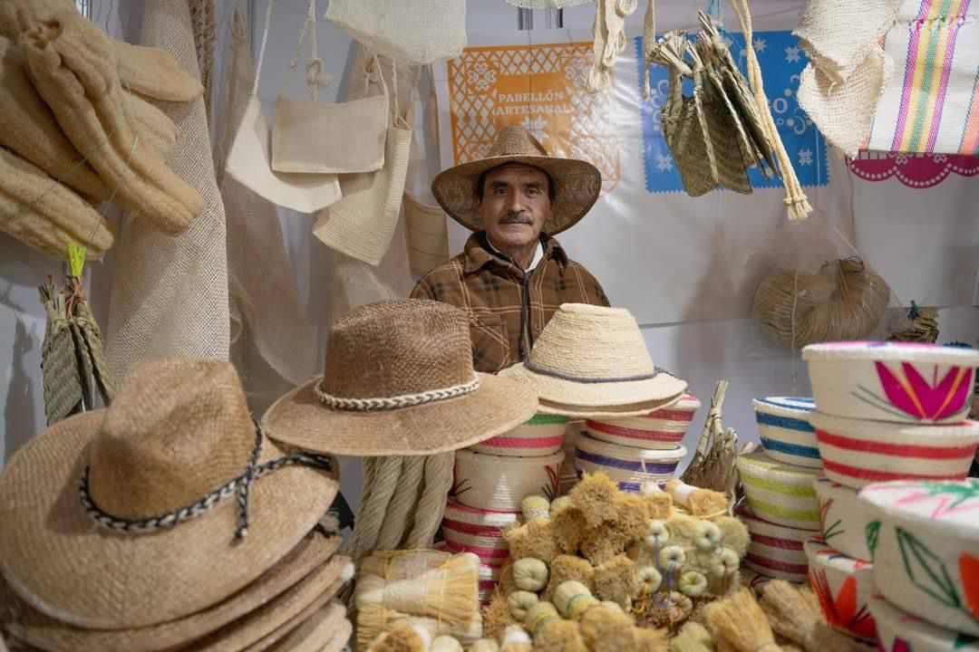 Dentro de esta propuesta destacan artesanías, textiles, gastronomía típica y experiencias turísticas. Foto Michelle Sánchez
