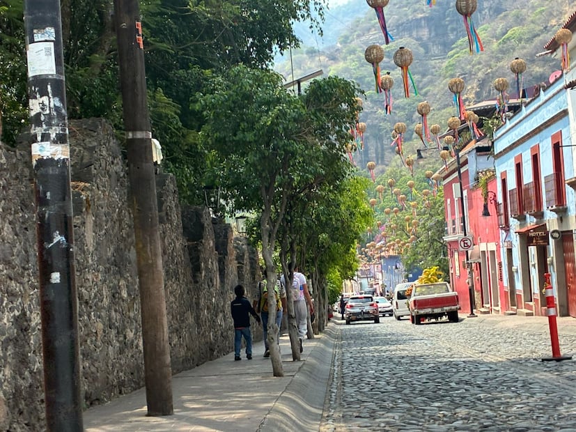 La mayoría de los habitantes prefiere guardar silencio ante la presencia de elementos de seguridad. Foto. Claudia Rodríguez. El Universal