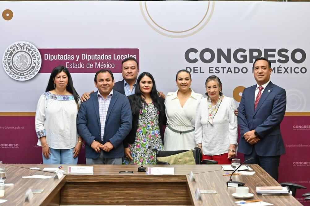 El Congreso del Estado de México premiará a 18 maestros en nueve categorías por su excelencia profesional. Foto: Especial