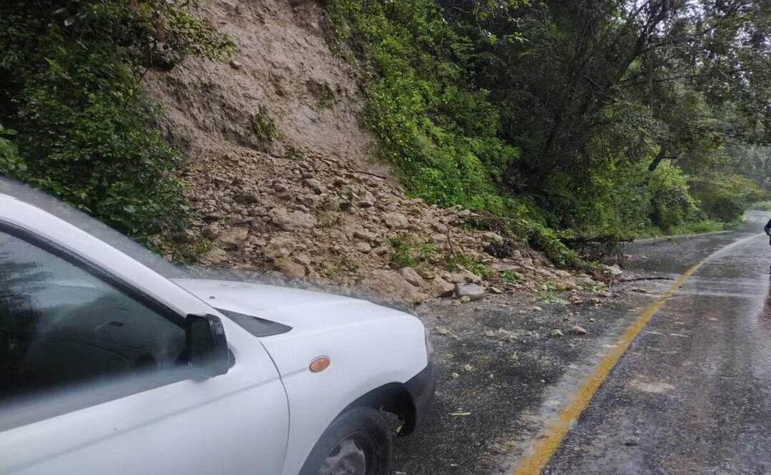 Derrumbe en la carretera Ocuilan-Cuernavaca Foto: Especial