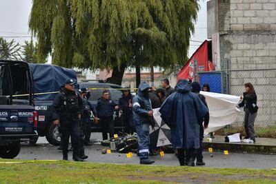 Pareja es atacada a balazos y pierden la vida en Tenango del Valle