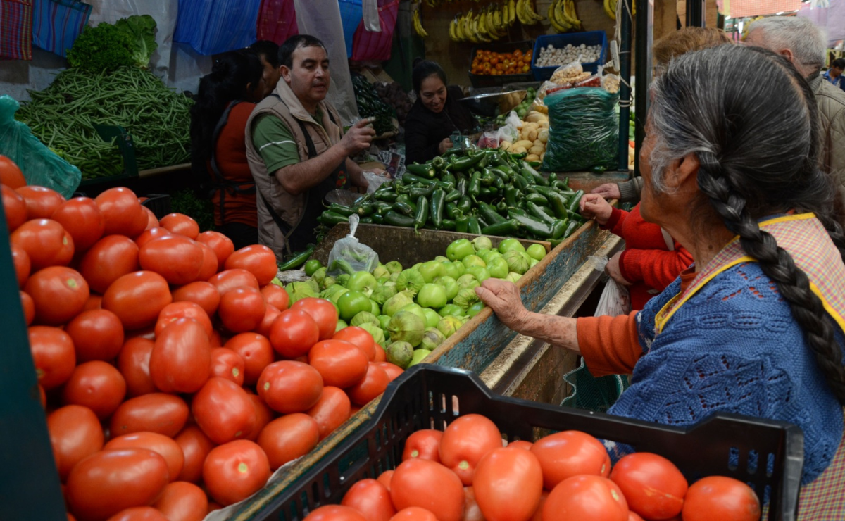 La inseguridad alimentaria y el sobrepeso afectan a miles de familias en el Estado de México Foto: Arturo Hernández