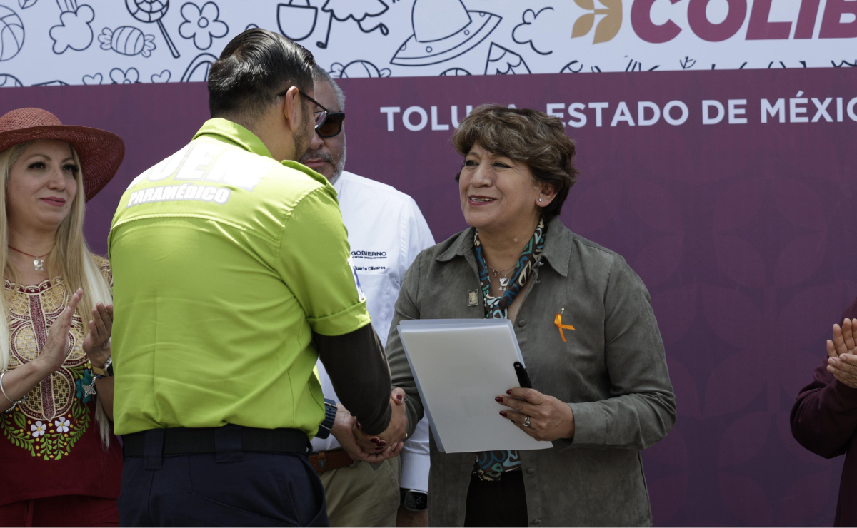 La gobernadora Delfina Gómez lanza el Transporte Colibrí, brindando traslados gratuitos y seguros a hospitales para pacientes en el Edomex. Foto: Arturo Hernández