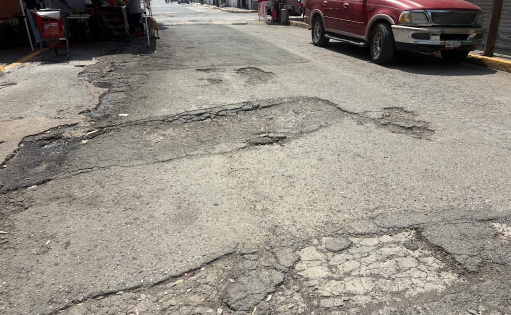 Vecinos de Tultitlán denuncian falta de atención en servicios públicos básicos, como alumbrado y poda de árboles, por supuestos motivos partidistas. Foto Especial