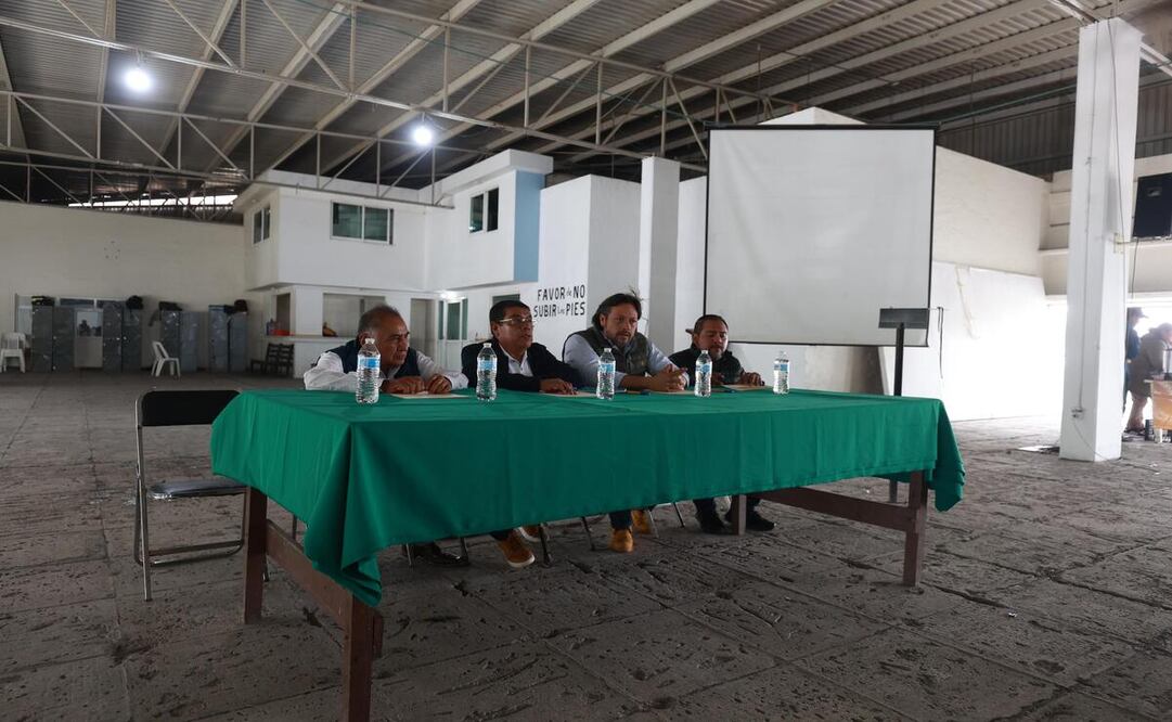 En conferencia de prensa en el salón de usos múltiples en la Central de Abasto de Toluca negaron las acusaciones en su contra / Foto: Alejandro Vargas