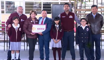 Delfina Gómez entrega 57.1 mdp para mejorar 134 escuelas en Nezahualcóyotl