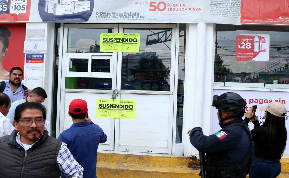 El personal del Ayuntamiento de Toluca ha logrado el aseguramiento de comercio sobre todo dedicado a la venta de alimentos. Foto Especial