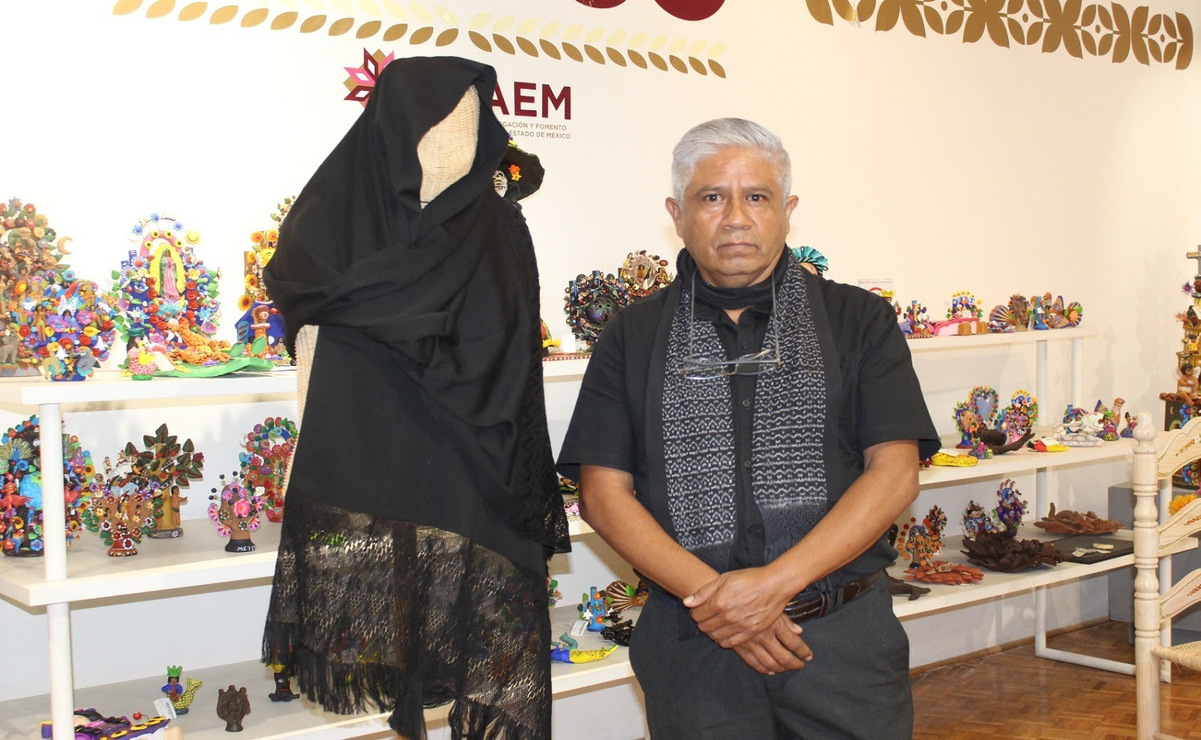 El maestro rebocero Luis Rodríguez Martínez cuenta con más de 40 años de experiencia en la elaboración del rebozo "Luto de aroma". Foto: Especial