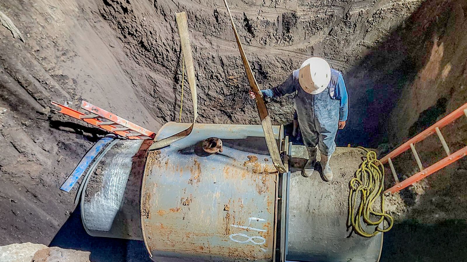 El organismo estatal precisó que los trabajos de reparación de fugas consisten en la instalación de piezas tipo especial. Foto: especial