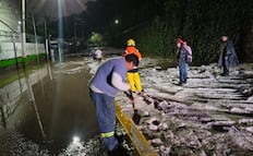 Restablecen circulación en vialidades de Huixquilucan tras tormenta de este lunes
