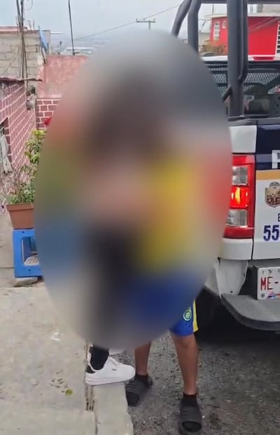 Un taxista reportó a un menor solo en el parque de la colonia Vista Hermosa. Foto. Especial