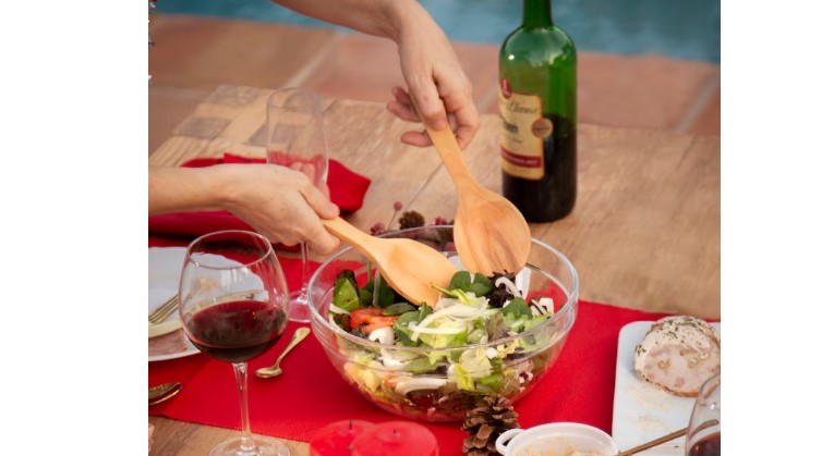 ¡La Navidad no tiene por qué ser sinónimo de excesos! Aprende a preparar platillos deliciosos y nutritivos, perfectos para compartir en familia. Foto Especial