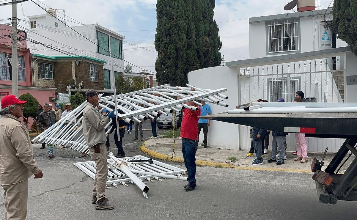 ¡Abren calles en Cuautitlán Izcalli! Retiran rejas que obstruían el libre tránsito en Sección Parques  