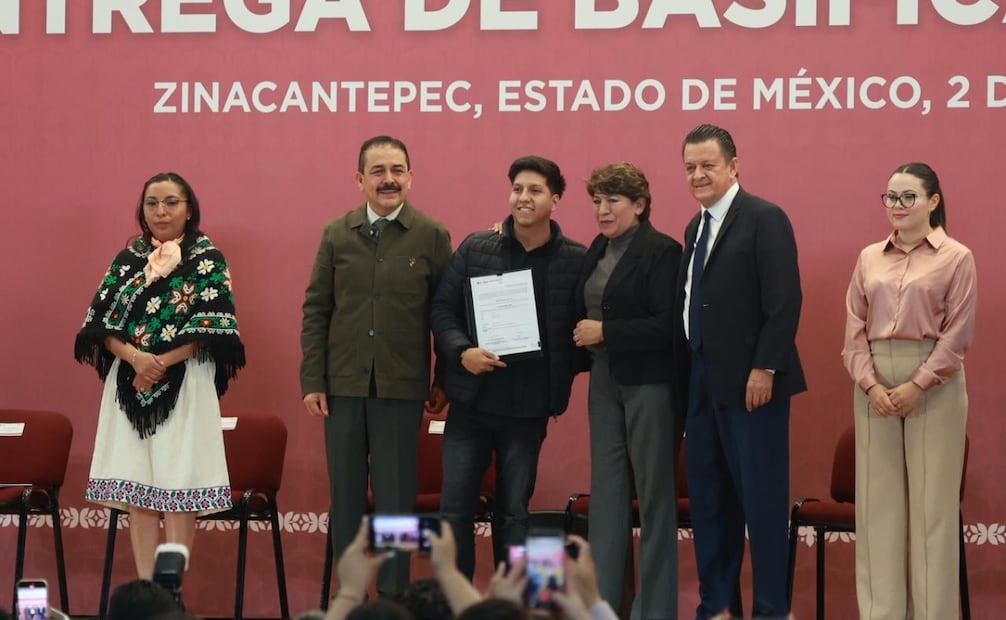 Más de 4 mil 928 millones de pesos se destinaron a infraestructura educativa. Foto Alejandro Vargas/ El Universal