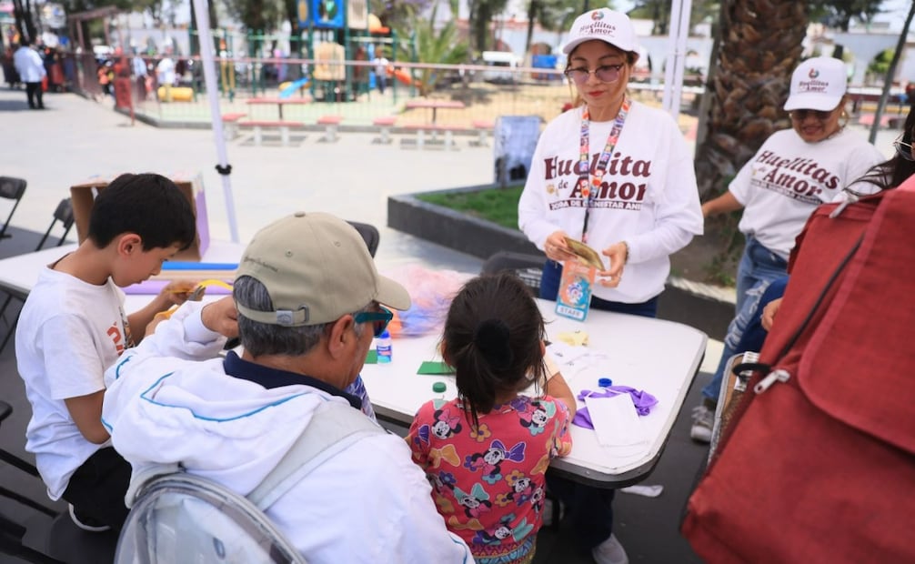 Vecinos de colonias como Ciudad Cuauhtémoc y Los Bordos acudieron al llamado para frenar la sobrepoblación animal. Foto Especial
