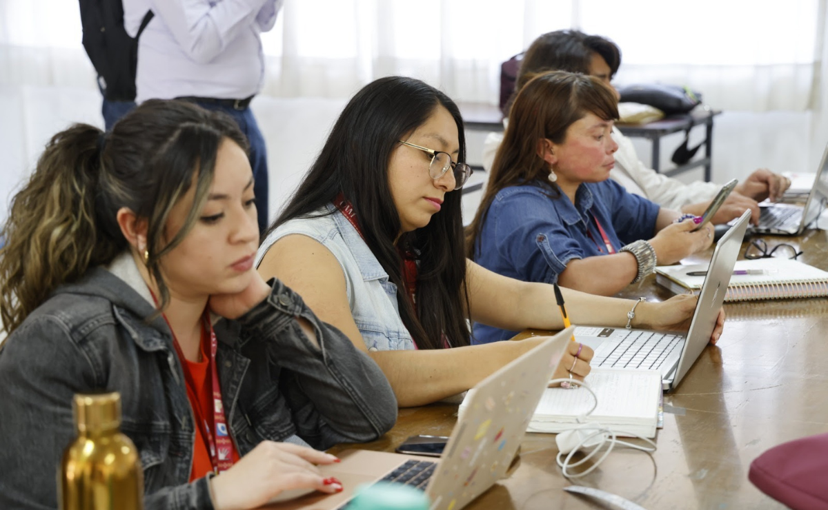 El ISCE se consolida como referente en investigación educativa y formación continua, gracias al impulso de la gobernadora Delfina Gómez. Foto: Especial