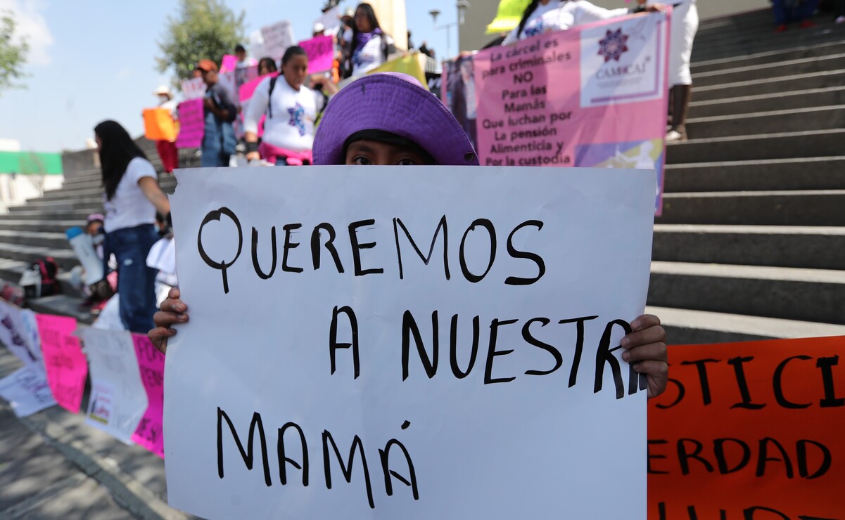 En la violencia vicaria, los hijos son utilizados para maltratar psicológicamente a las madres. Foto: Arturo Hernández