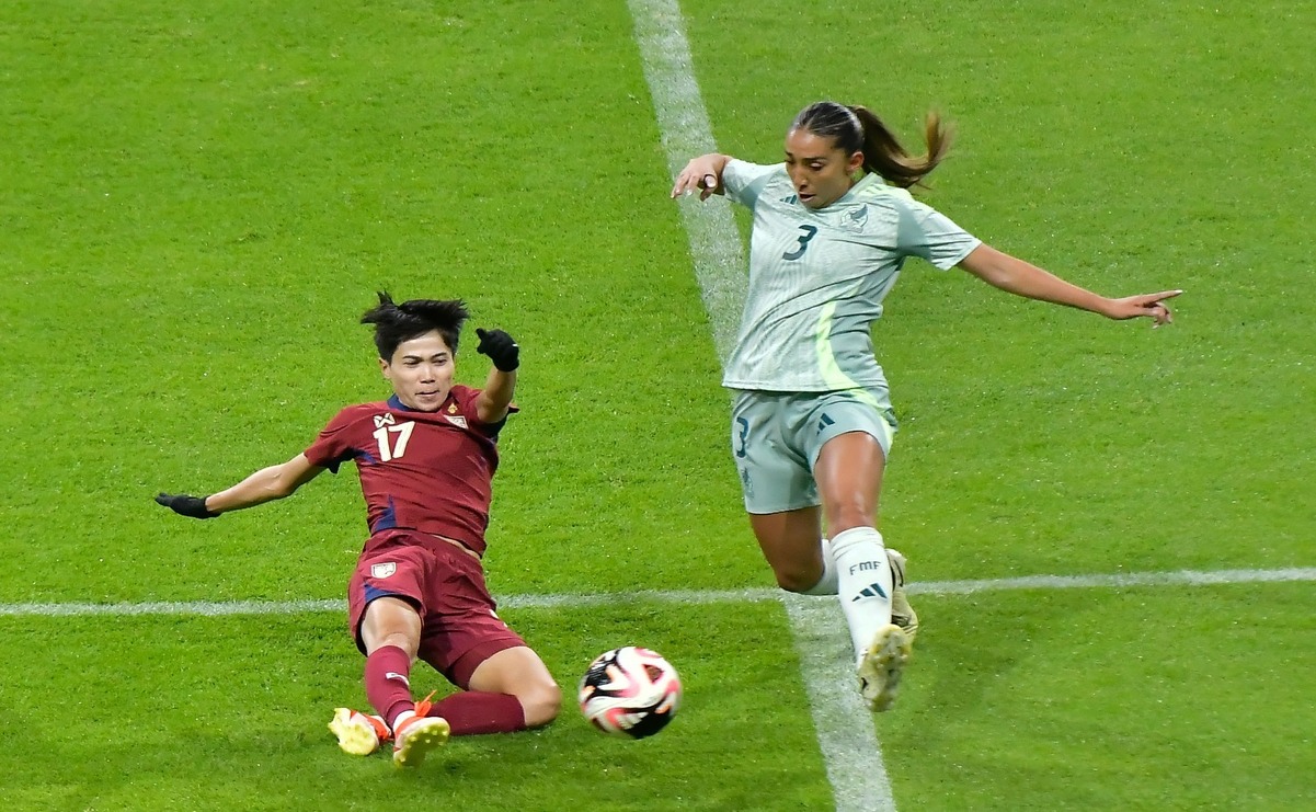 La magia de Alice: Alice Soto hace el cuarto gol para México en su debut con la Selección Nacional / Foto: Arturo Hernández