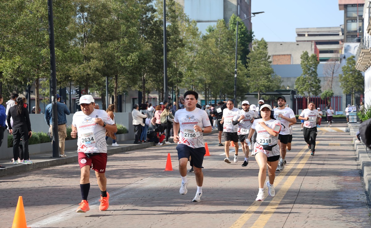 4 mil corredores participaron en la Carrera del Día de la y el Abogado en Toluca. Foto: Roberto Guerrero / El Universal Estado de México