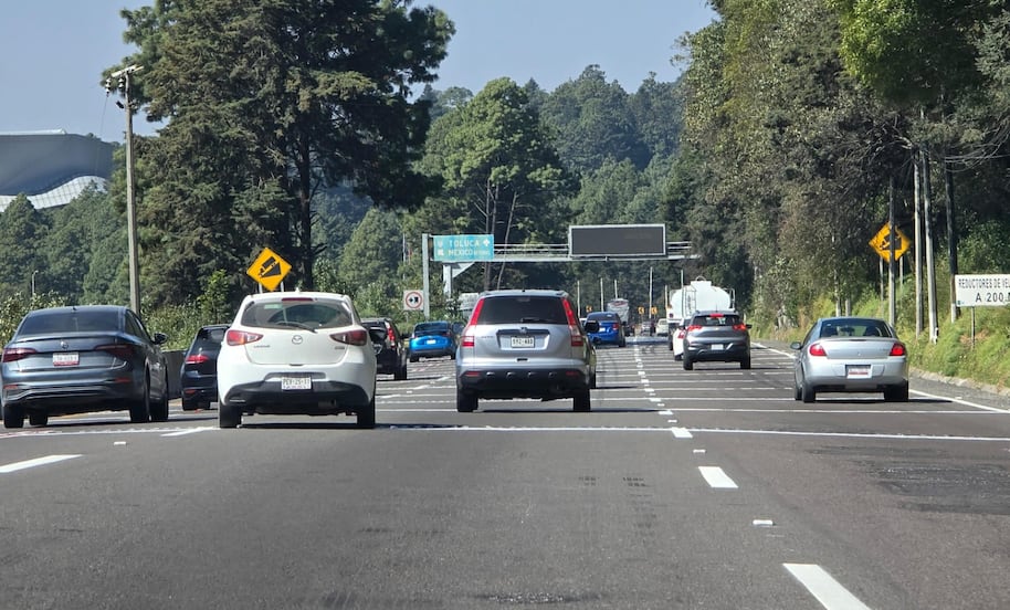 Toluca y Tianguistenco inician 2026 con multas del "Hoy No Circula" y cero prórrogas