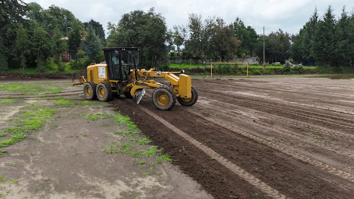 La Secretaría del Campo rehabilitó ocho canchas de fútbol en comunidades rurales del Estado de México. Foto Especial