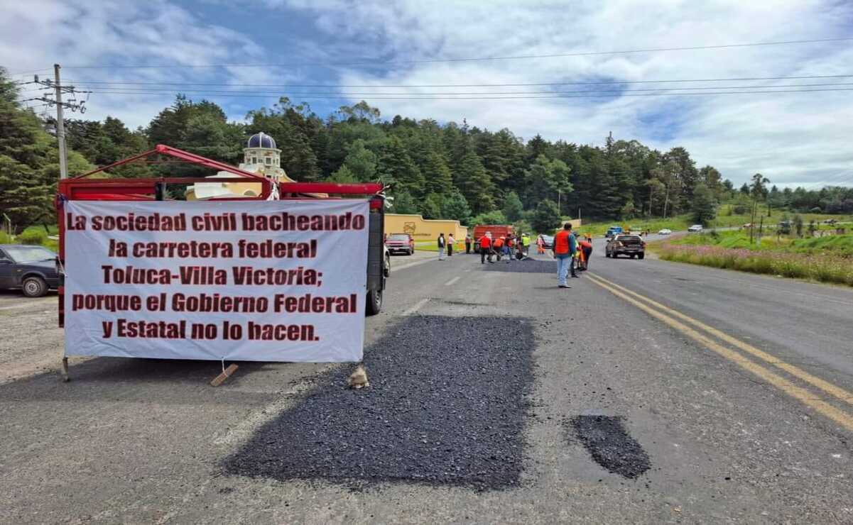 Los taxistas afirman que gastaban alrededor de 2 mil pesos para arreglar los daños de las unidades. Foto: Especial.