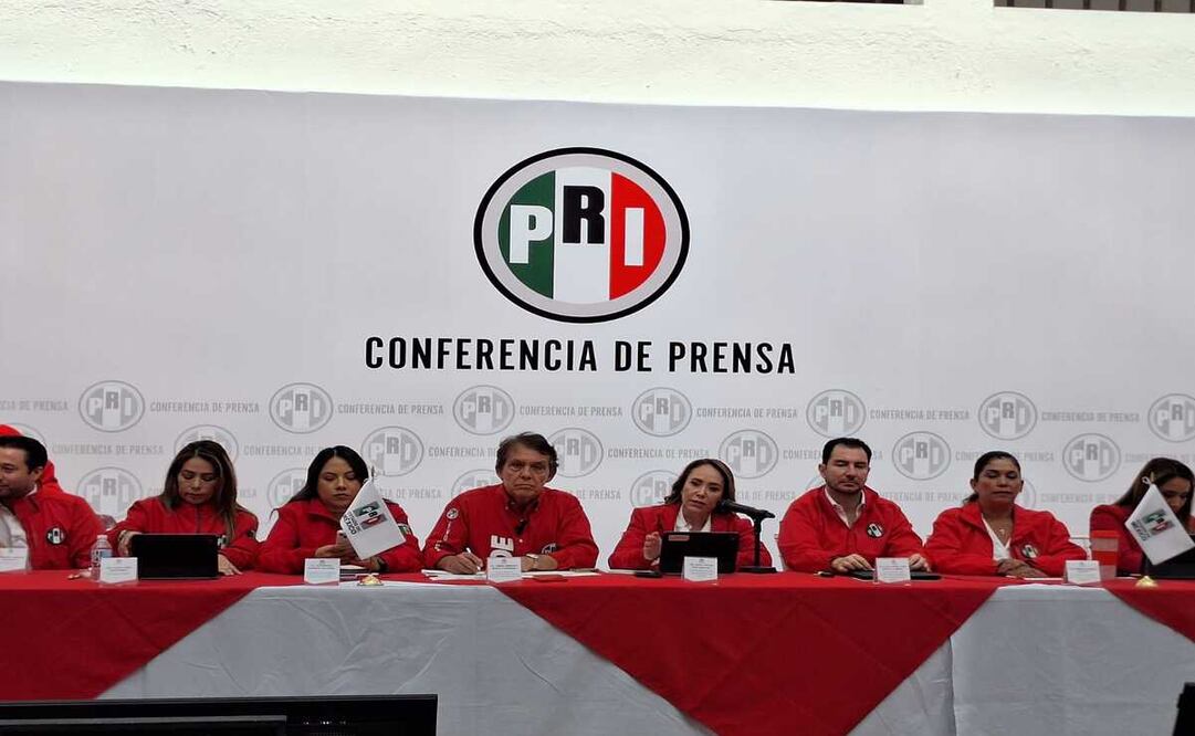 La dirigente del PRI Edomex, Cristina Ruiz Sandoval, pidió a los alcaldes de oposición garantizar la seguridad mínima a las regidoras y respeto institucional / Foto: Alma Rodríguez