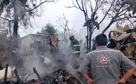 Controlan incendio en vivienda de madera en Tepotzotlán