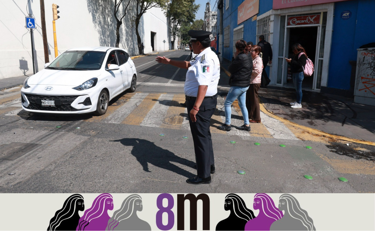 Sara se ha ganado el respeto de los automovilistas por su trabajo y cumplimiento de la ley. Foto Alejandro Vargas