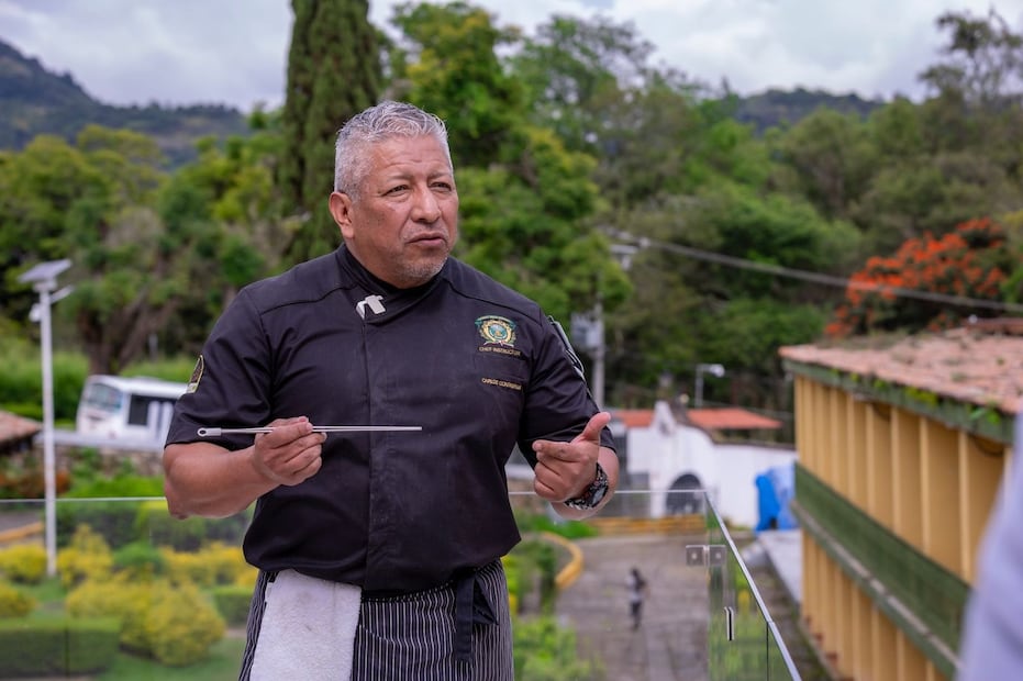Carlos Contreras Orozco, especialista de la UAEMéx, destaca la importancia de estudiar la gastronomía para preservar la identidad nacional. Foto Especial