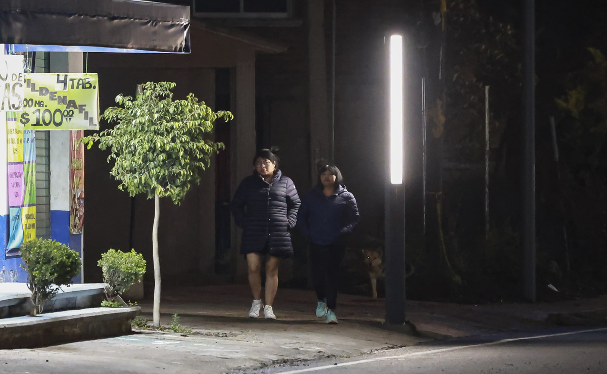 Autoridades estatales pusieron en marcha el programa “Caminemos Seguras” / Foto Alejandro Vargas