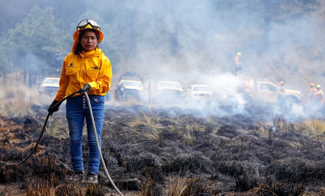 Genoveva González González decidió formar parte del equipo de brigadistas contra incendios forestales de Probosque / Foto Arturo Hernández