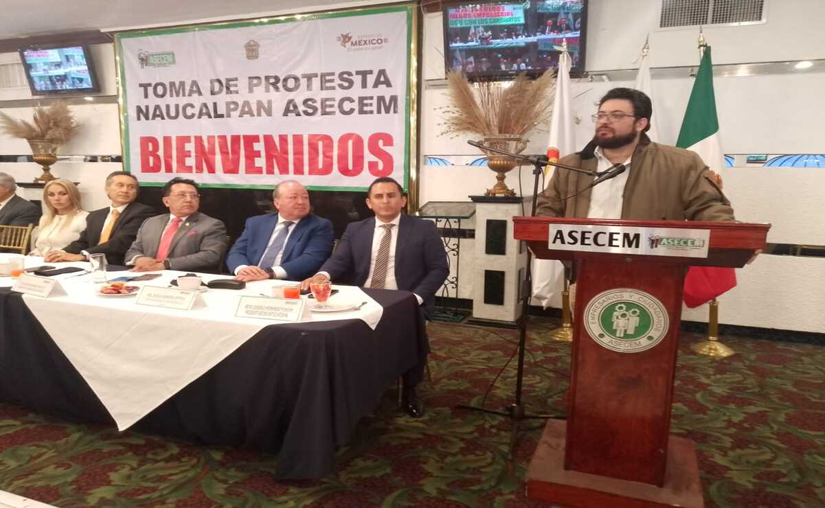 El alcalde Isaac Montoya afirmó que va a “recuperar la prosperidad del Naucalpan que perdió su brillo. Foto: Rebeca Jiménez