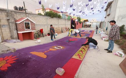 15 años de arte y tradición: Tapetes de aserrín llenan de color a Capultitlán previo a la Semana Santa