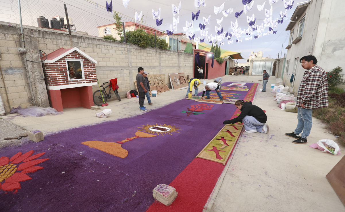 15 años de arte y tradición: Tapetes de aserrín llenan de color a Capultitlán previo a la Semana Santa
