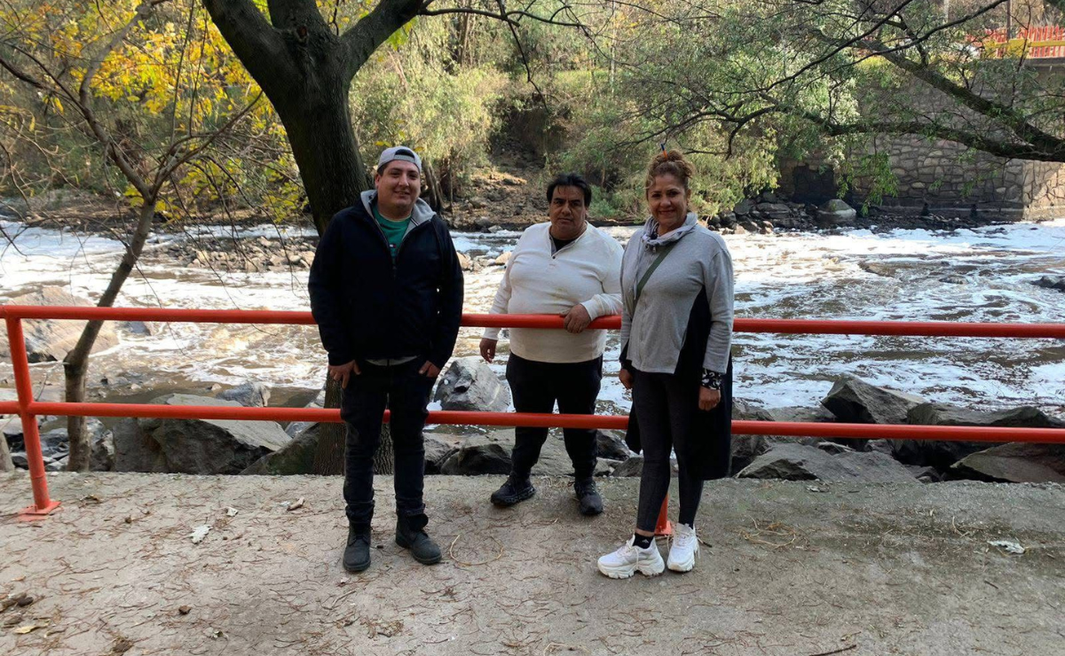 Ciudadanos y autoridades unen fuerzas para limpiar el Río Lerma utilizando cascarones de huevo Foto: Especial