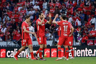 ¡Infierno en el Nemesio! Toluca le da la vuelta al marcador y derrota 5-2 a Necaxa