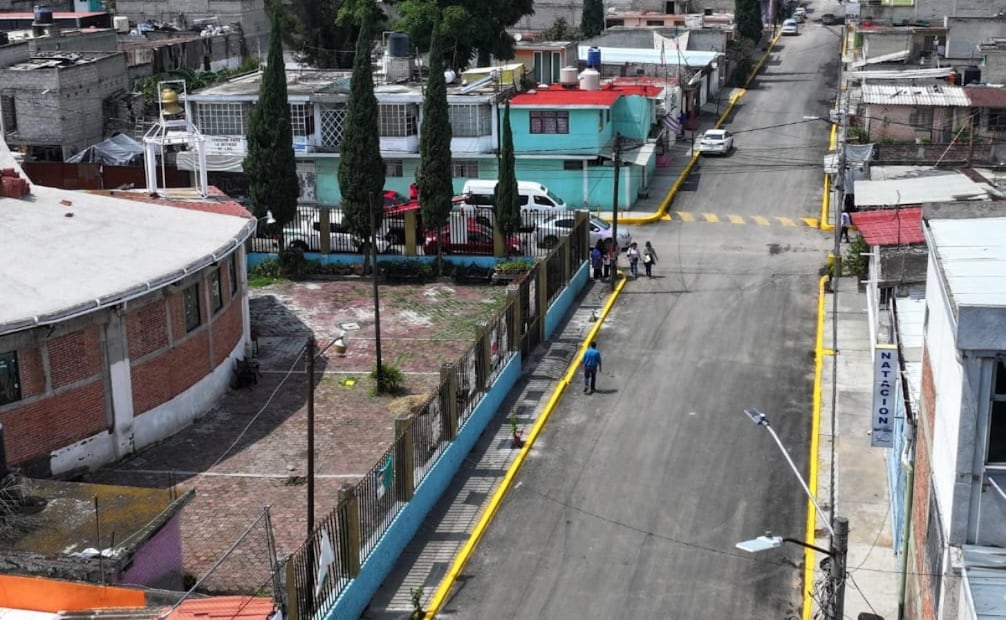 La calle Sinaloa fue pavimentada en 1973 y desde entonces no había recibido mantenimiento integral. Foto especial