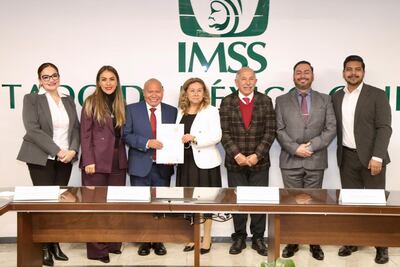 IMSS y alcaldes sellan construcción de tres megacentros infantiles en Edomex
