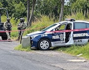 Ataque armado a policías en Cocotitlán deja un muerto y un herido sobre la carretera México-Cuautla