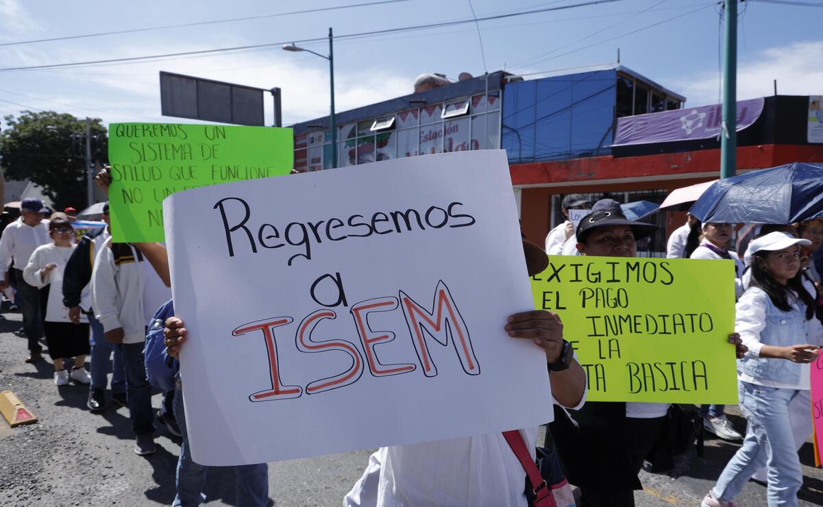 El personal mencionan que están en el abandono al igual que las unidades de salud. Foto: Arturo Hernández / El Universal Estado de México